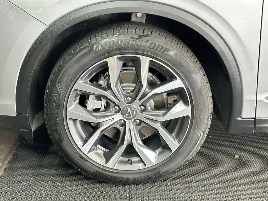 2024 Acura MDX w/Technology Package photo 11
