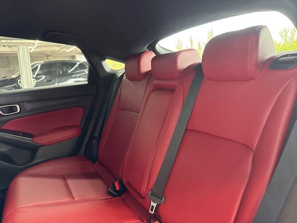 2025 Acura Integra w/A-Spec Technology Package photo 22