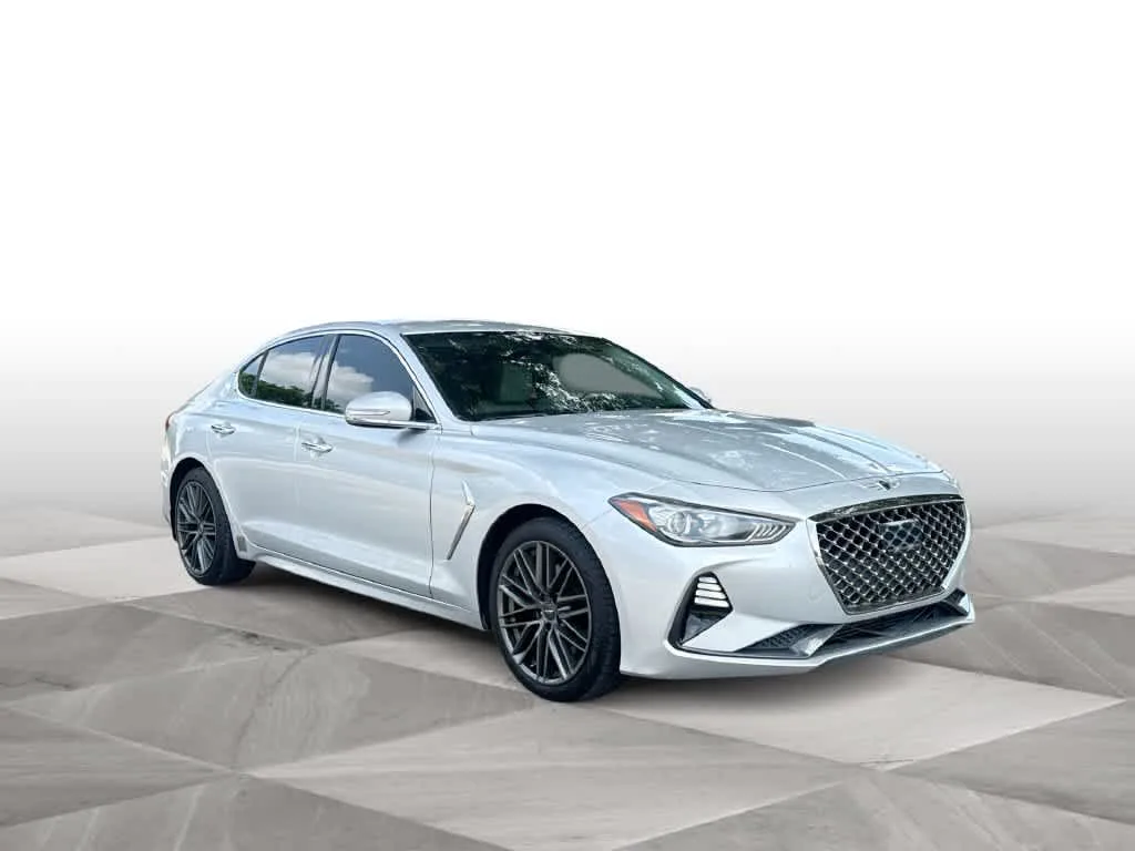 2019 Genesis G70 2.0T Advanced photo 2