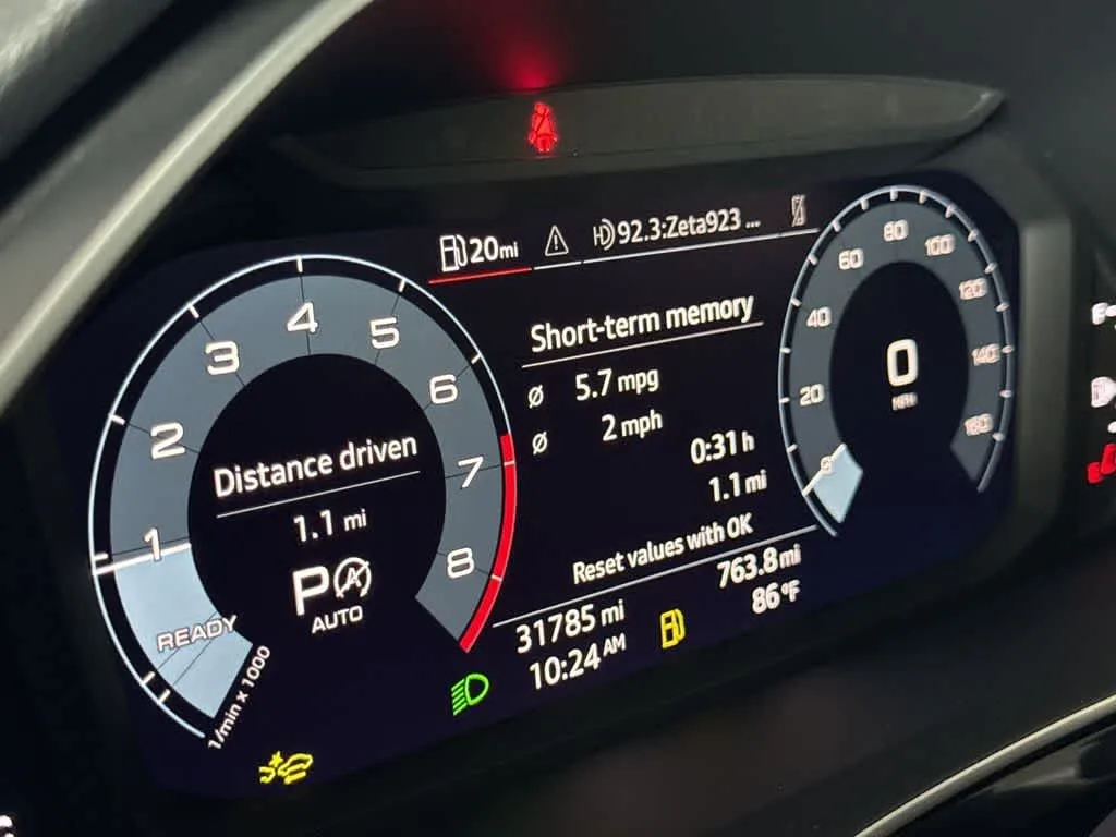2025 Audi Q3 S line Premium photo 16