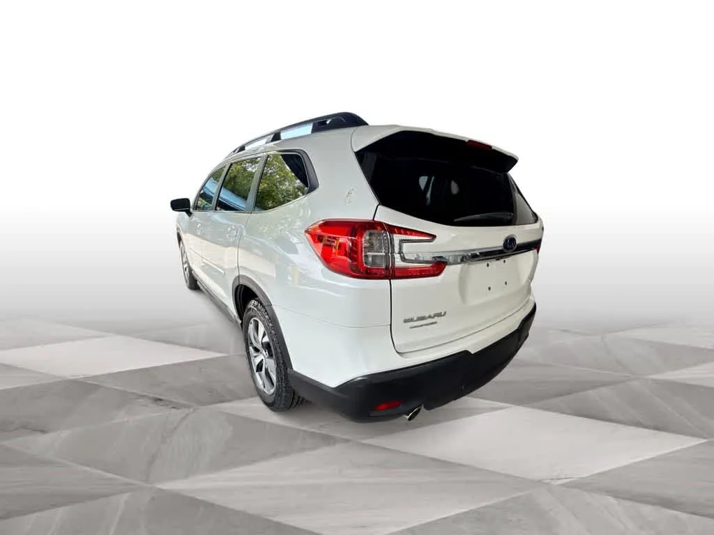 2023 Subaru Ascent Premium photo 6