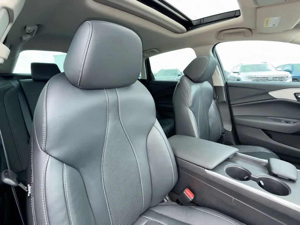 2023 Acura TLX w/Technology Package photo 27