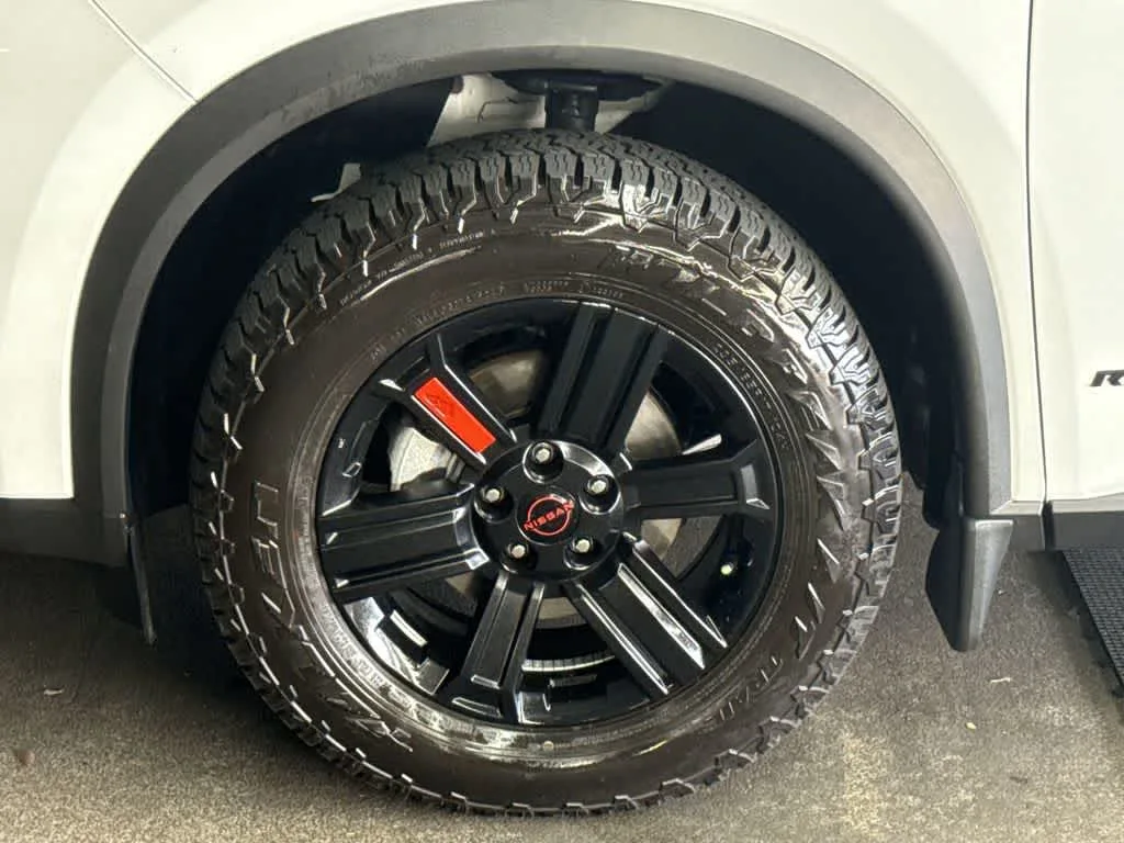 2025 Nissan Rogue Rock Creek photo 11