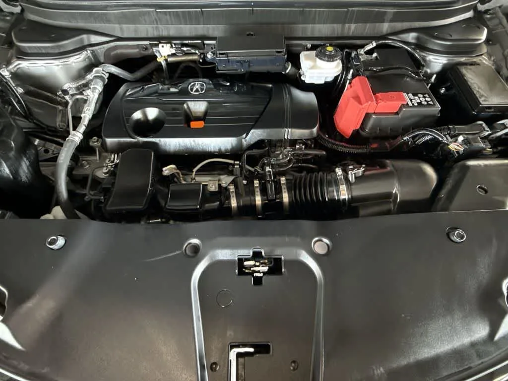 2025 Acura RDX w/Technology Package photo 12