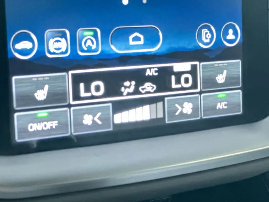 2025 Subaru Outback Premium photo 20