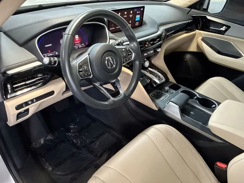 2024 Acura MDX FWD photo 13