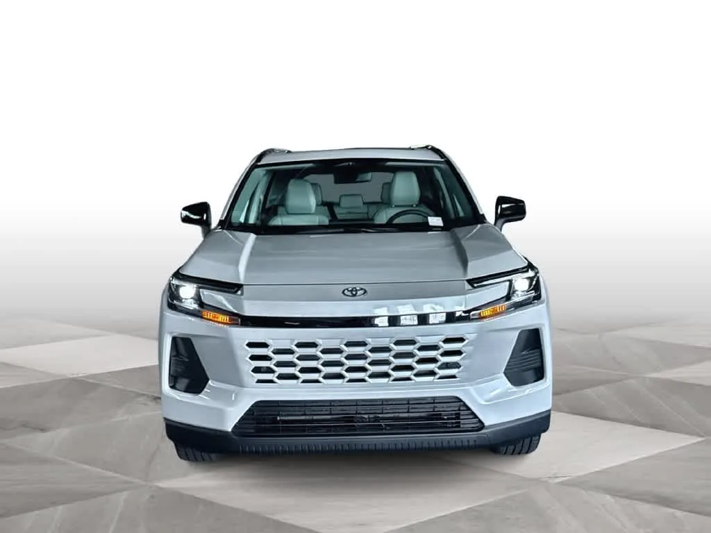 2026 Toyota RAV4 XLE Premium photo 3