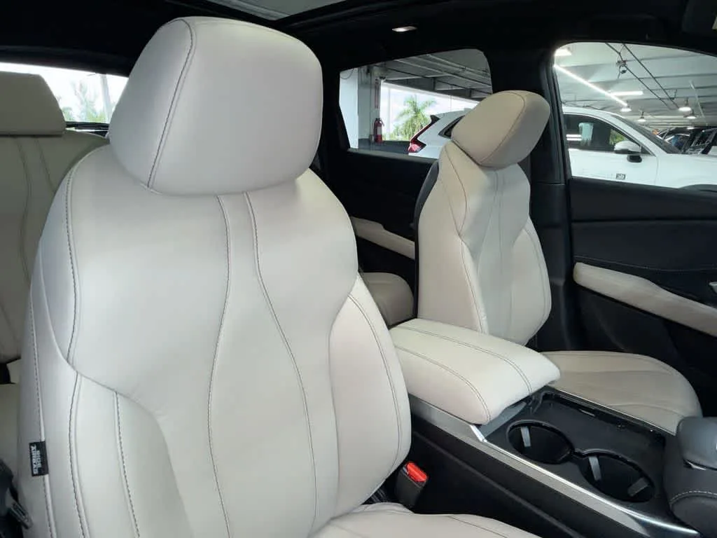 2025 Acura RDX SH-AWD photo 27