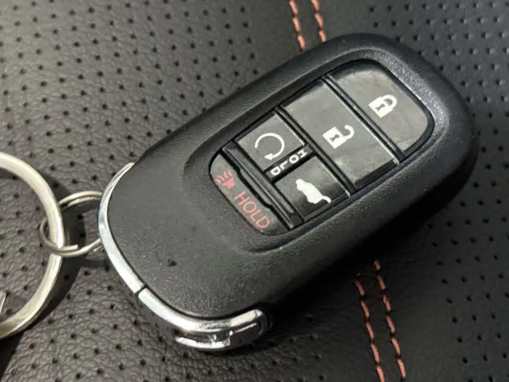2025 Honda CR-V Hybrid Sport-L photo 28