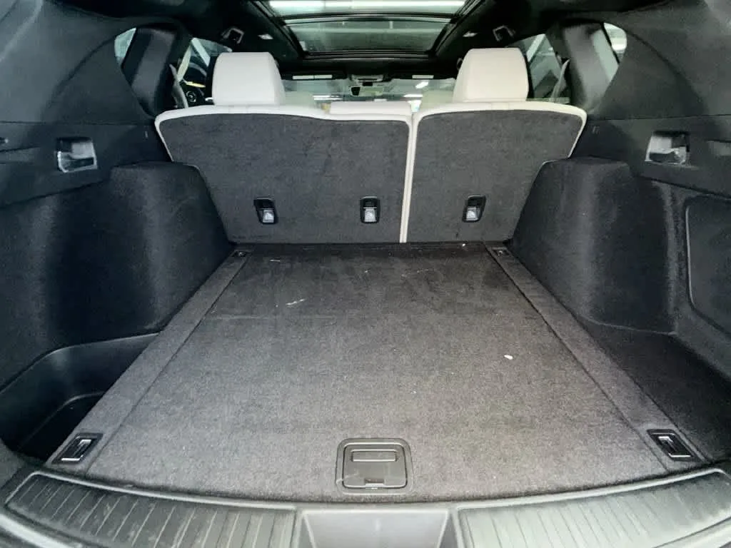 2025 Acura RDX SH-AWD photo 22
