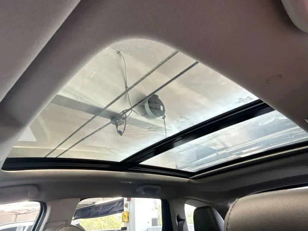 2025 Acura MDX FWD photo 21