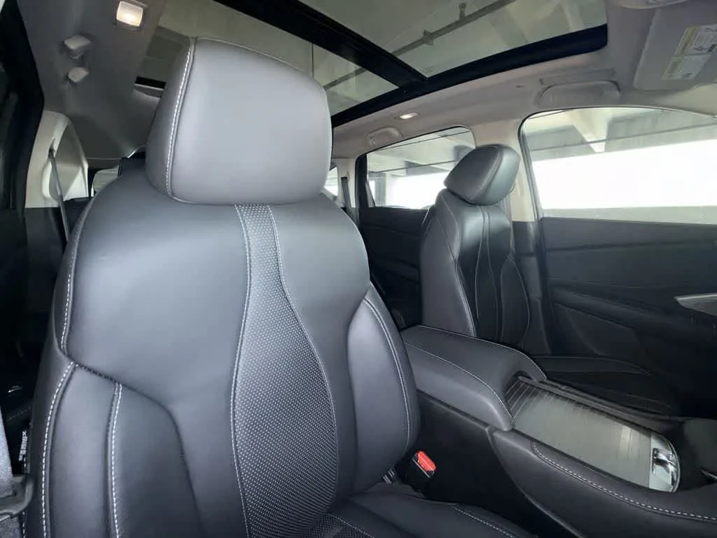 2024 Acura RDX w/Technology Package photo 27