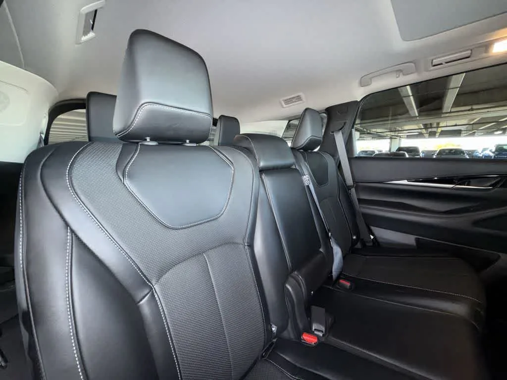 2023 INFINITI QX60 PURE photo 26