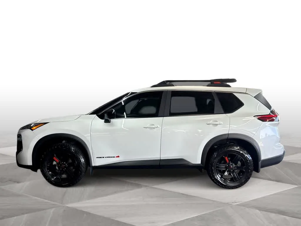 2025 Nissan Rogue Rock Creek photo 5