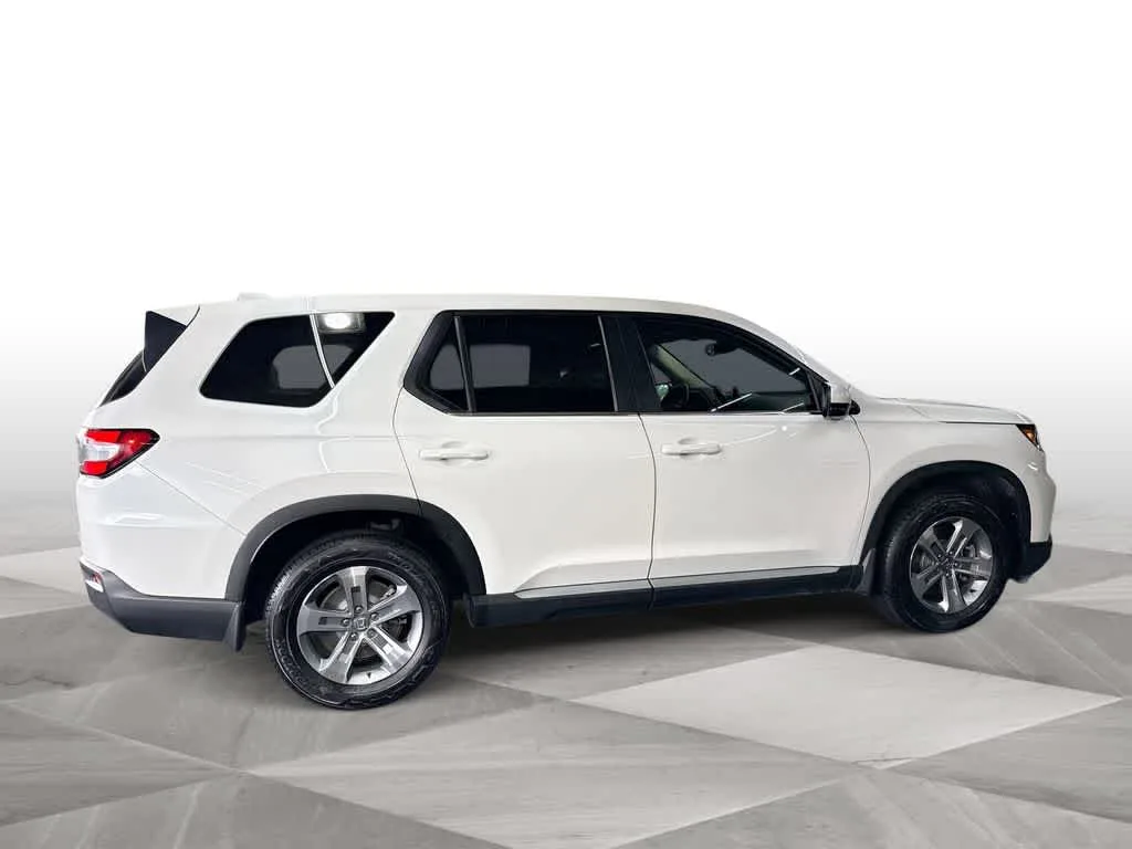 2025 Honda Pilot EX-L photo 9