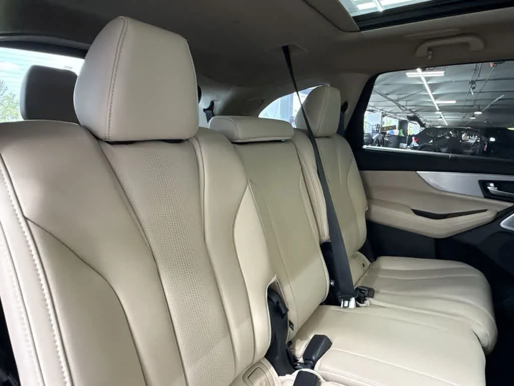 2025 Acura MDX w/Technology Package photo 26