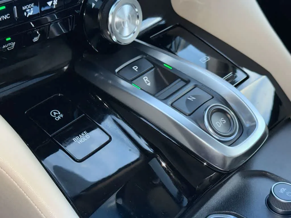 2024 Acura MDX w/Technology Package photo 26