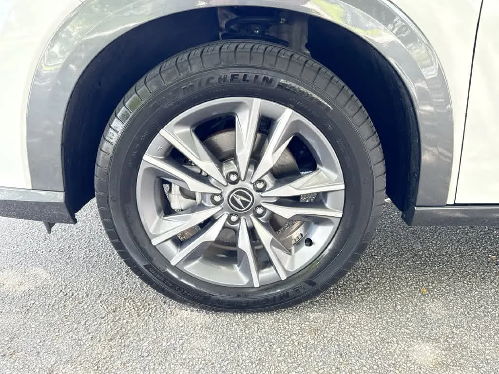 2025 Acura ADX AWD photo 11