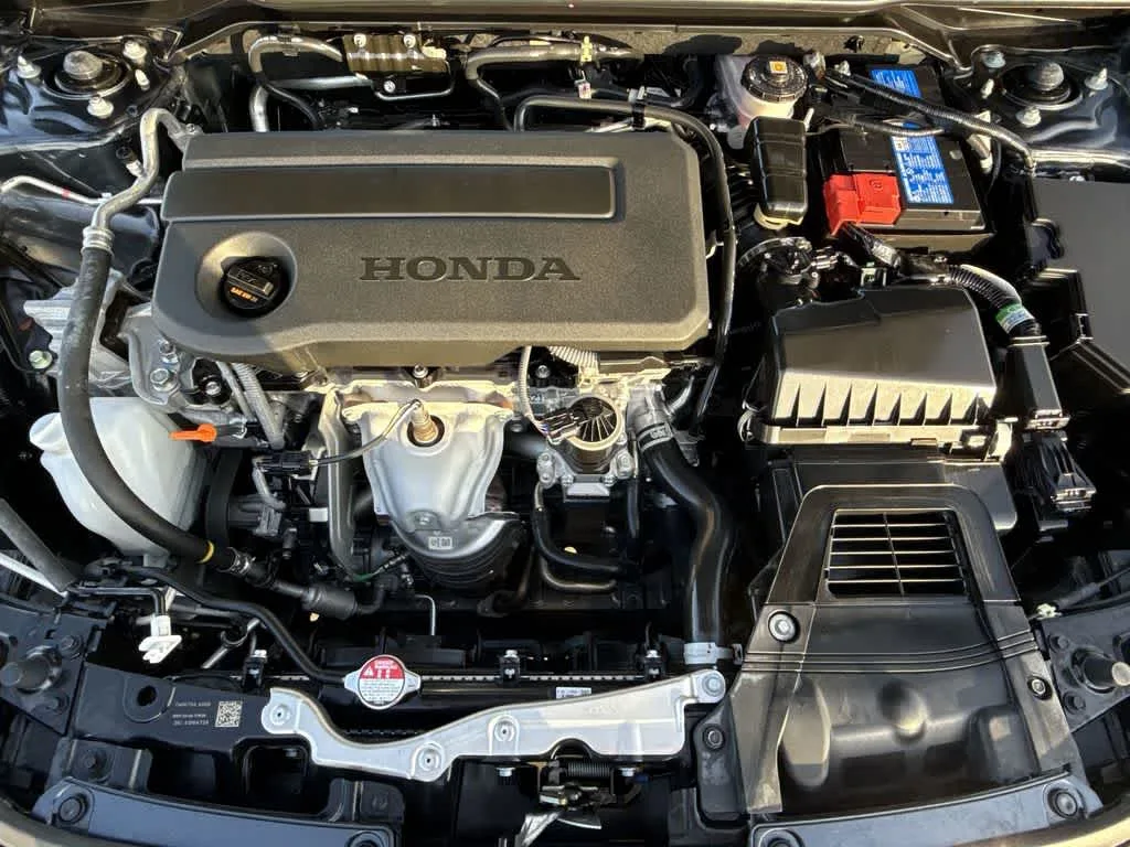 2025 Honda Civic Sport photo 12