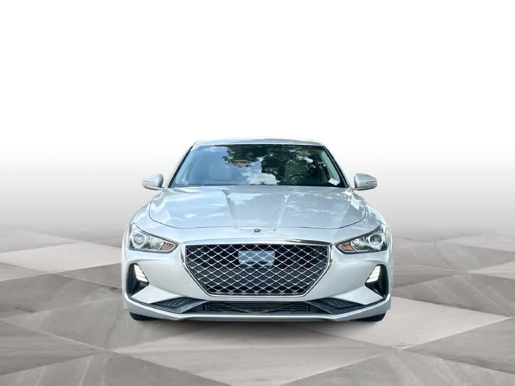 2019 Genesis G70 2.0T Advanced photo 3