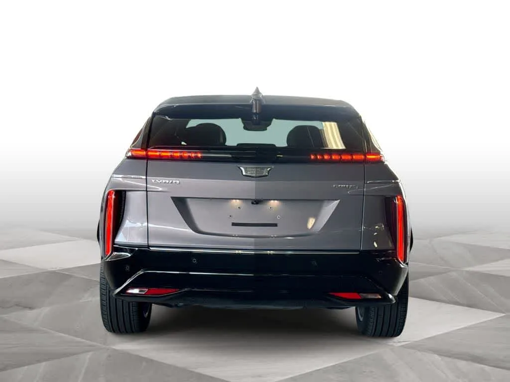 2024 Cadillac LYRIQ Luxury photo 7