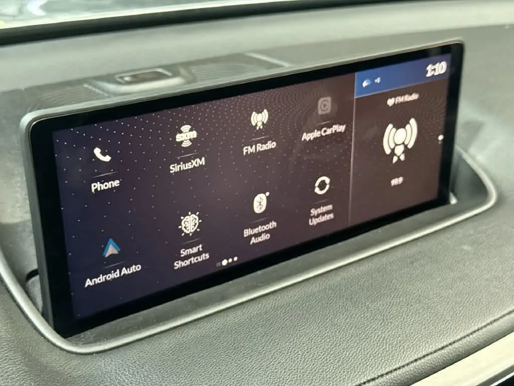 2024 Acura MDX FWD photo 17