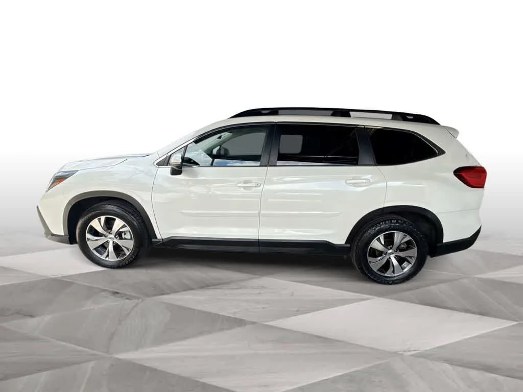 2023 Subaru Ascent Premium photo 5
