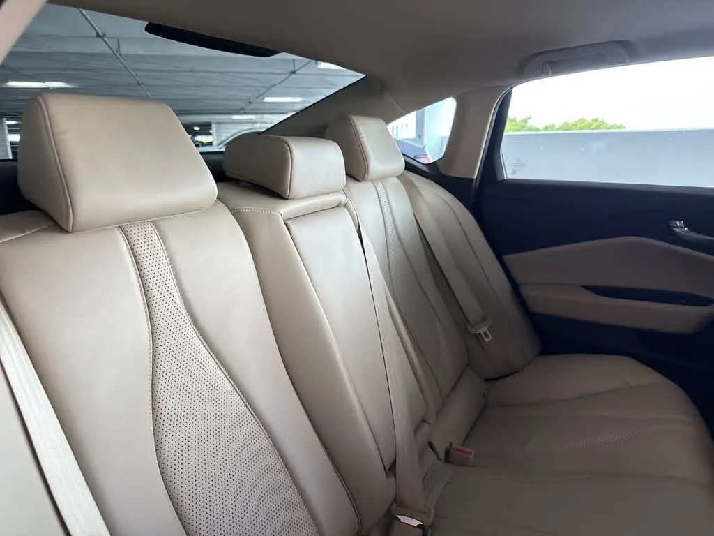 2023 Acura TLX w/Technology Package photo 26