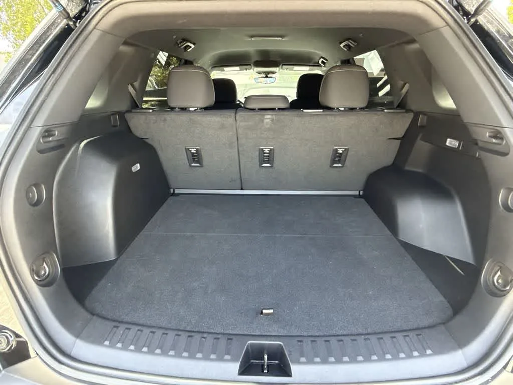 2025 Chevrolet Equinox FWD LT photo 25