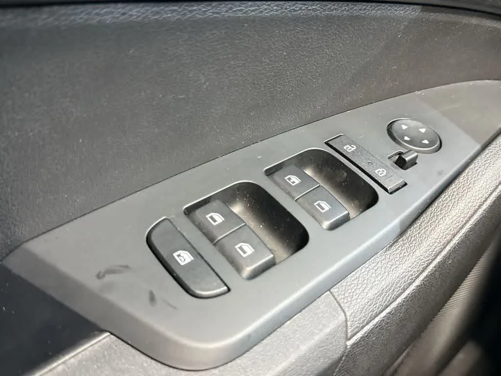 2024 Kia Sportage LX photo 21