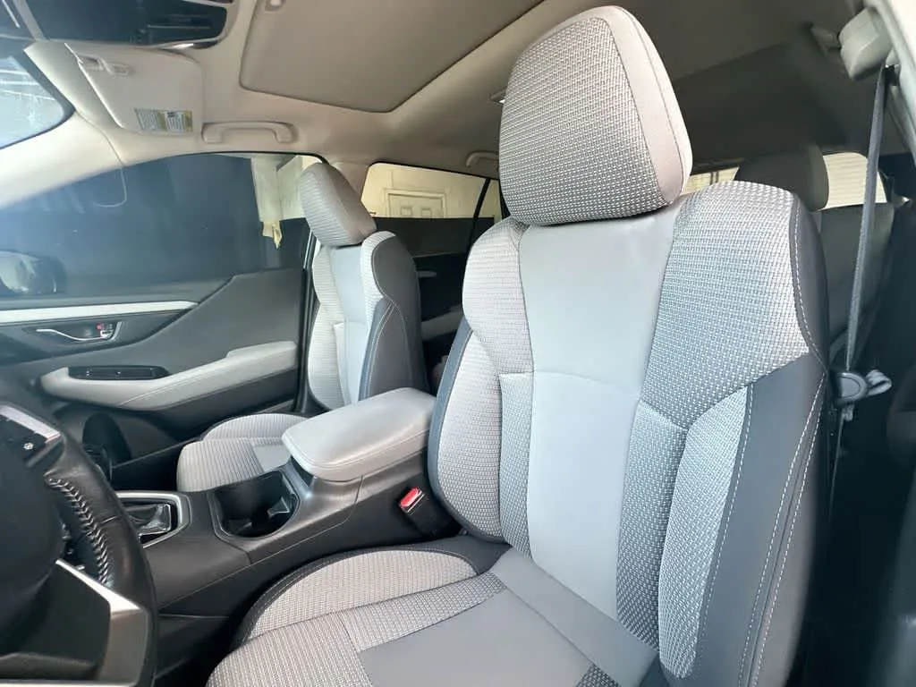 2025 Subaru Outback Premium photo 14