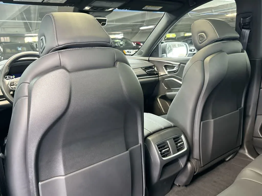 2025 Acura RDX SH-AWD photo 23