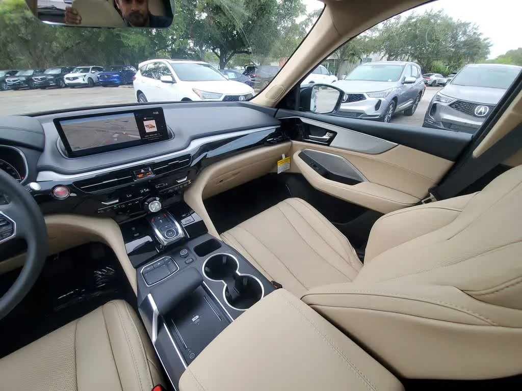 2024 Acura MDX w/Technology Package photo 11
