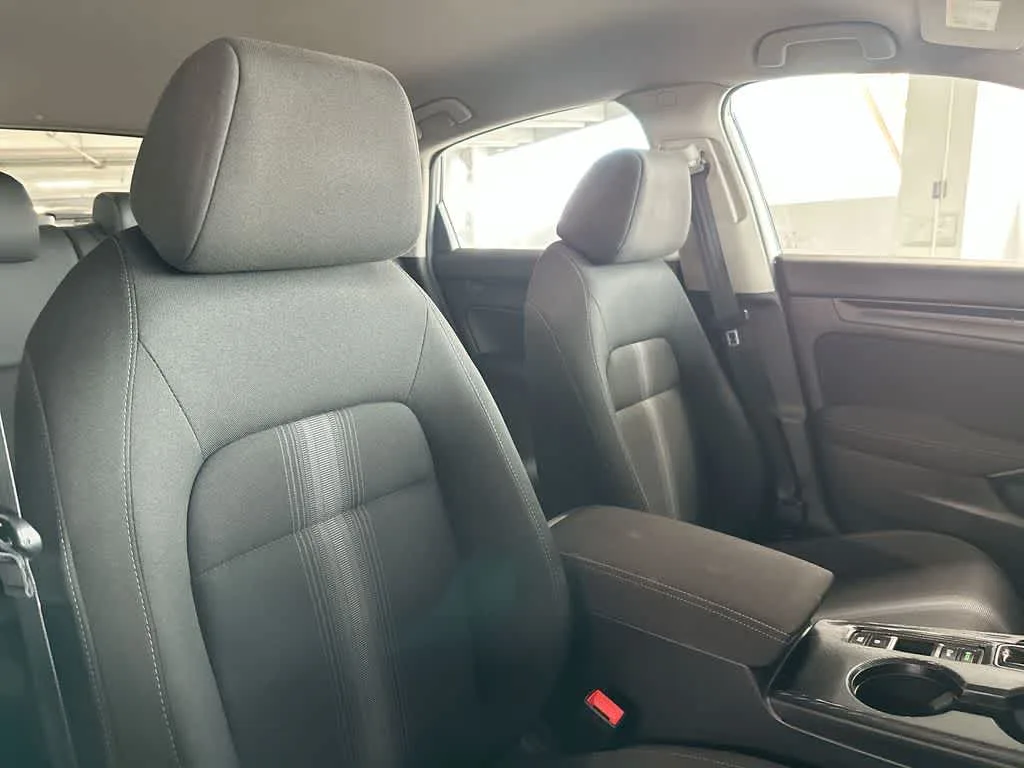 2024 Honda Civic LX photo 27