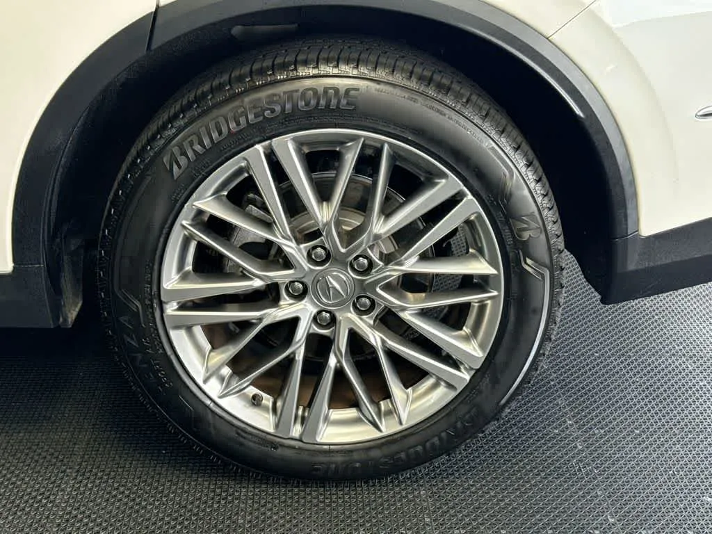 2023 Acura MDX w/Advance Package photo 11