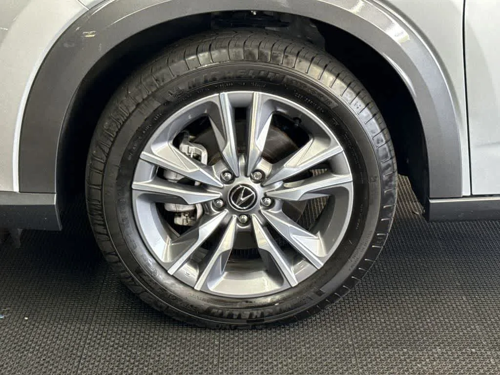 2025 Acura ADX FWD photo 11
