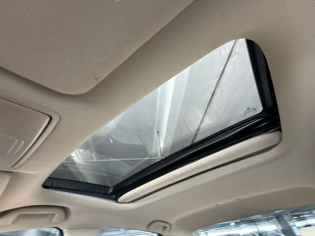 2023 Acura TLX w/Technology Package photo 17