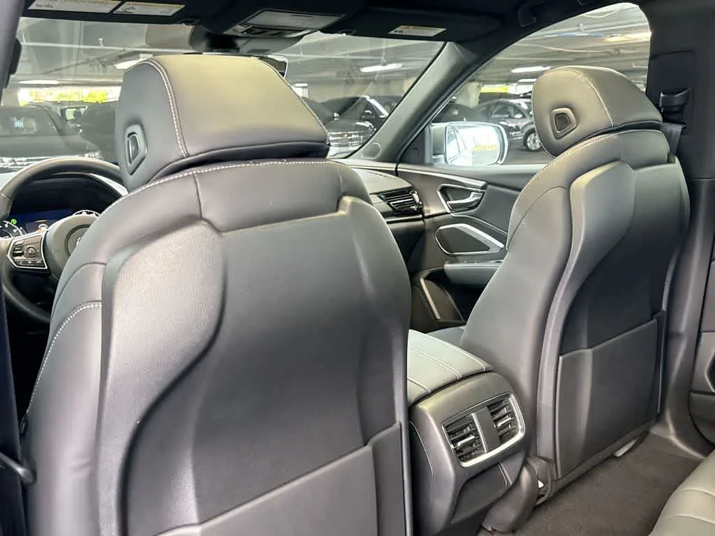 2025 Acura RDX SH-AWD photo 23