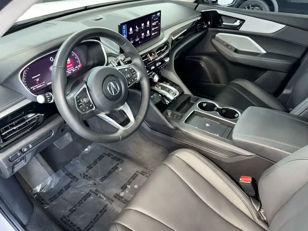 2025 Acura MDX FWD photo 13