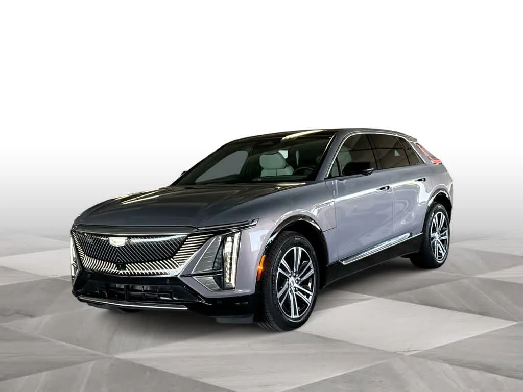 2024 Cadillac LYRIQ Luxury photo 4