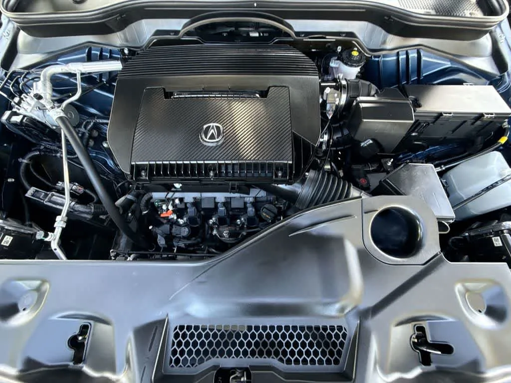 2025 Acura MDX w/Technology Package photo 12