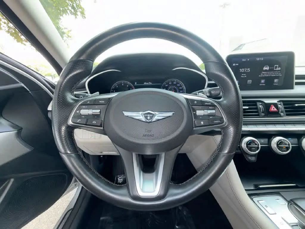 2019 Genesis G70 2.0T Advanced photo 15