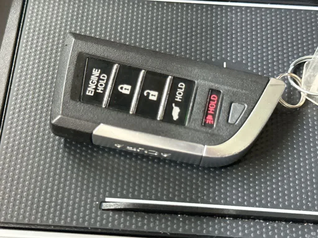 2025 Acura MDX w/Technology Package photo 28