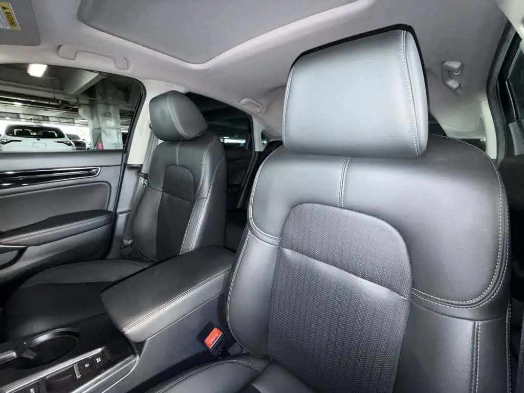 2024 Honda Civic EX-L photo 14