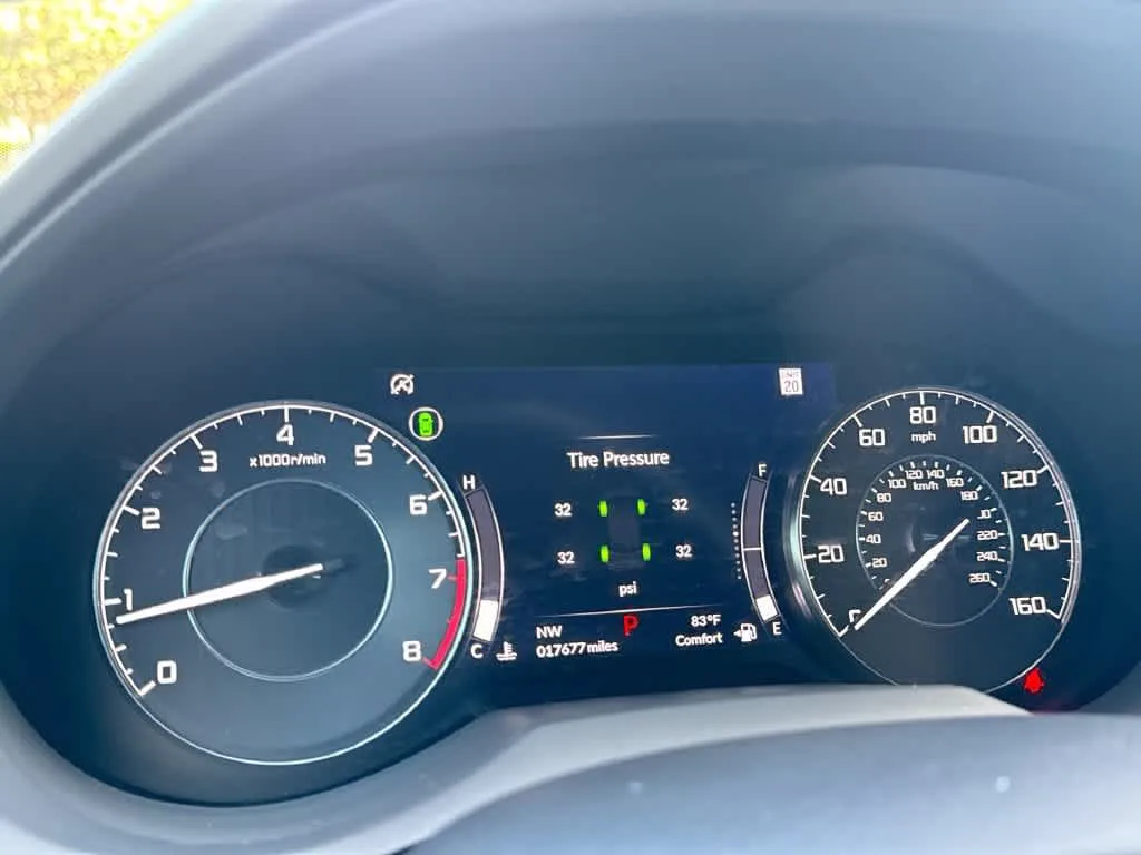 2023 Acura RDX w/Advance Package photo 16