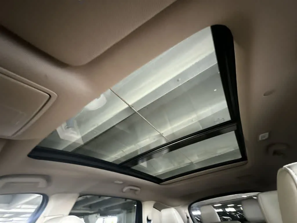 2024 Acura MDX w/Technology Package photo 25