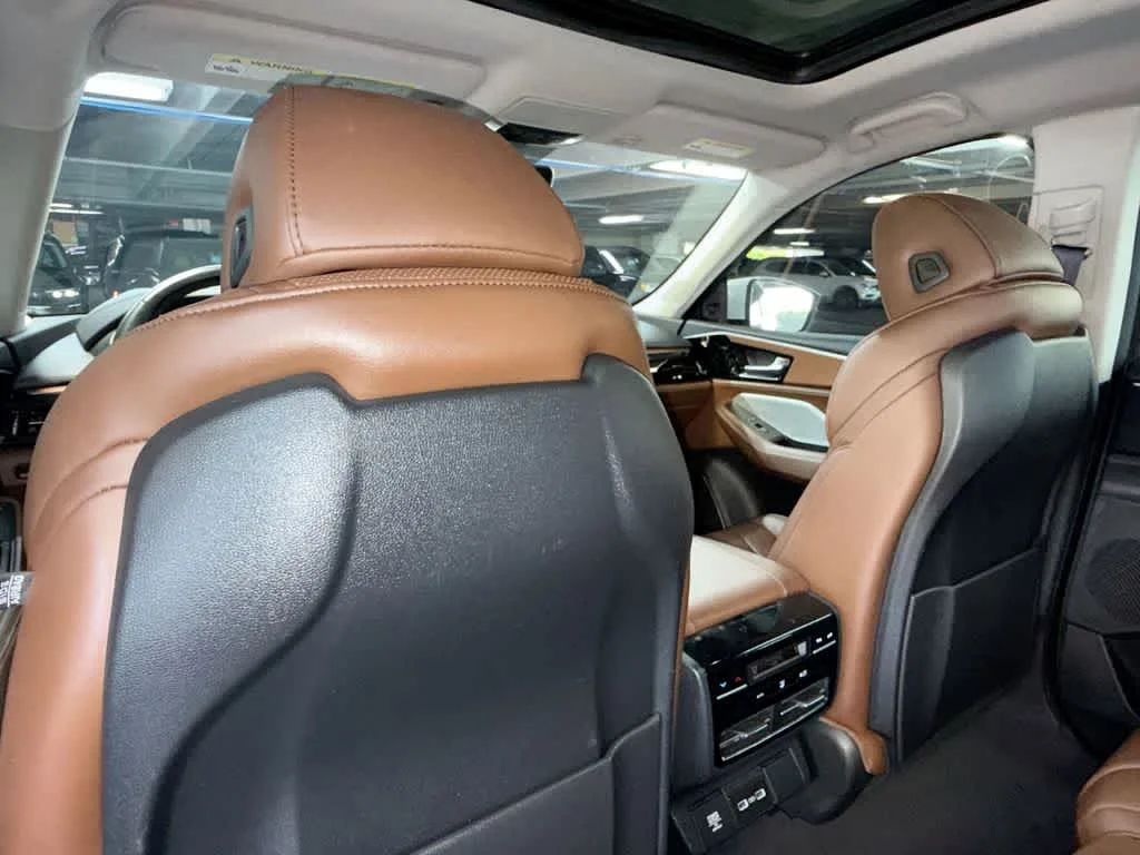 2023 Acura MDX w/Technology Package photo 23