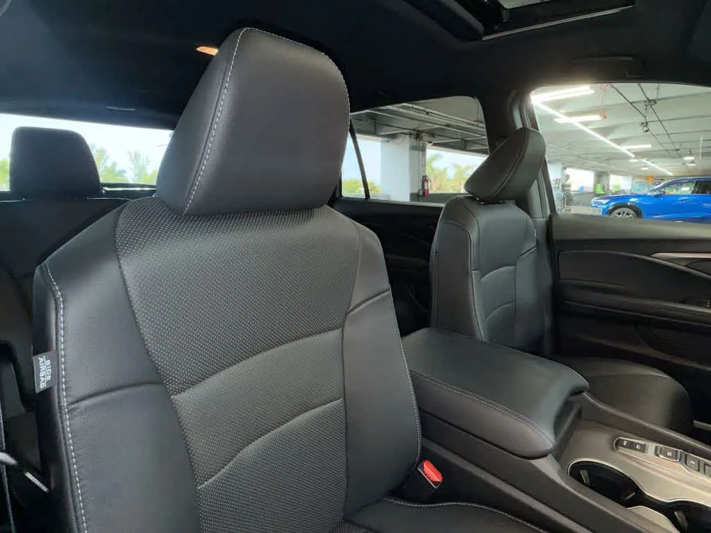 2024 Honda Passport EX-L photo 27