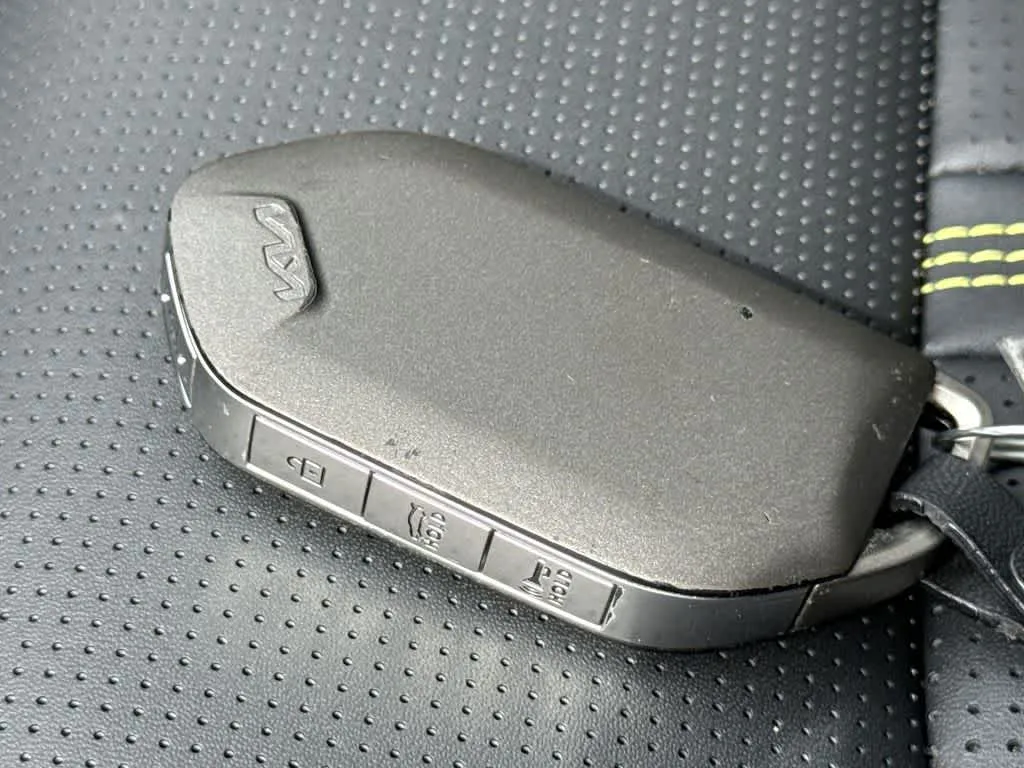 2025 Kia K5 GT photo 28