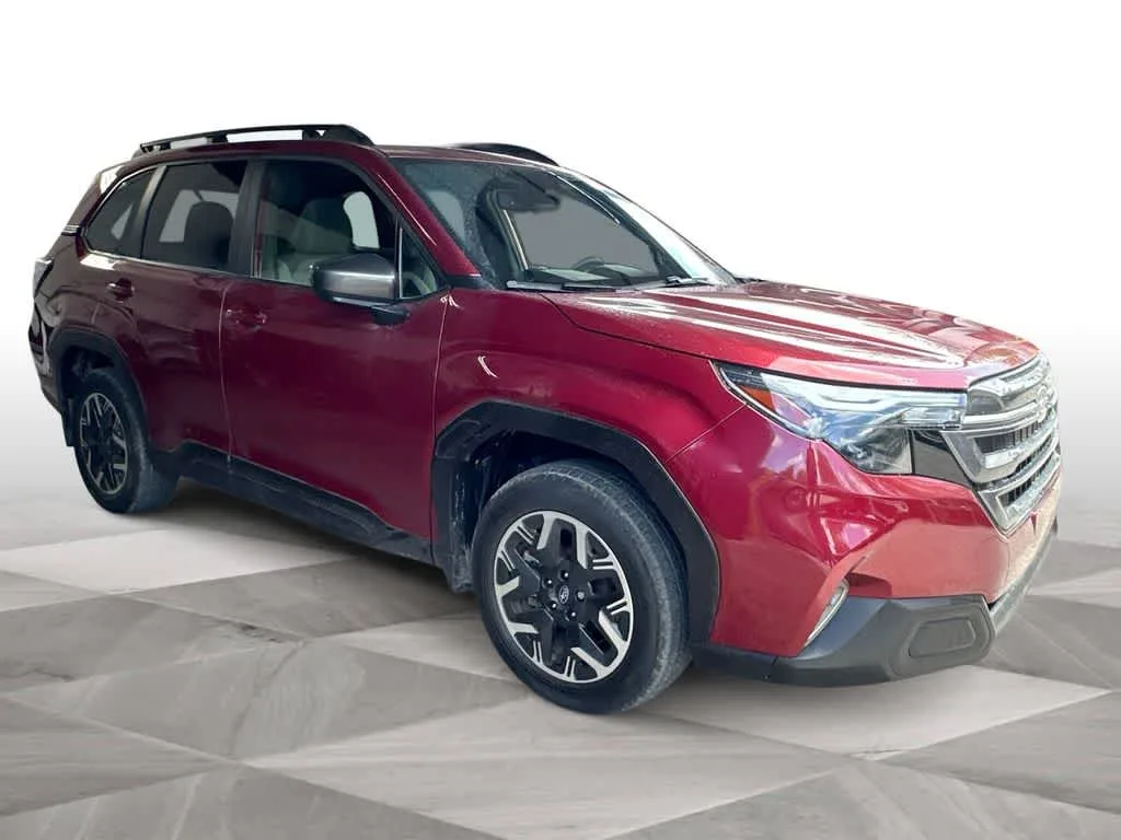 2025 Subaru Forester Premium photo 2